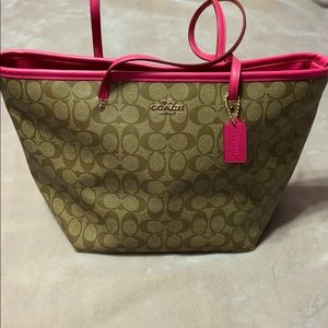 Pretty Coach handbag